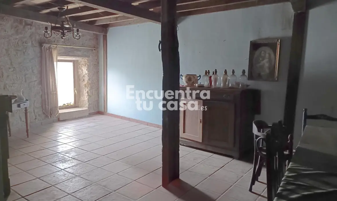 Local-comercial-en-venta-en-Labastida-1-Álava-en-Inmobiliaria-Encuentra-tu-casa-País-Vasco-Encuentratucasa.webp