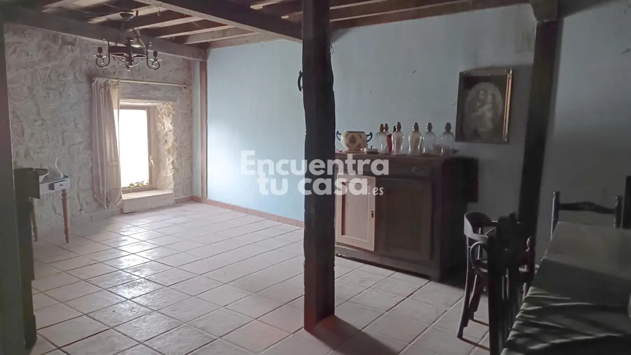 Local-comercial-en-venta-en-Labastida-1-Álava-en-Inmobiliaria-Encuentra-tu-casa-País-Vasco-Encuentratucasa.webp
