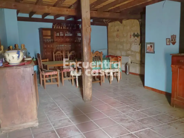 Local-comercial-en-venta-en-Labastida-1-Álava-en-Inmobiliaria-Encuentra-tu-casa-País-Vasco-Encuentratucasa.webp
