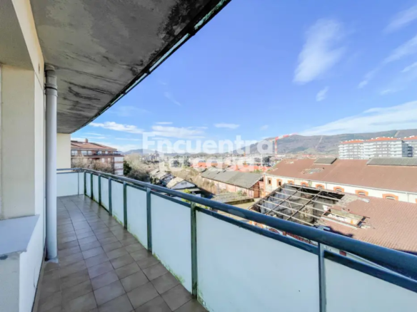 terraza-Piso-alquiler-irun-centro-guipuzcoa-inmobiliaria-encuentra-tu-casa