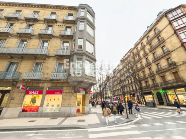 vistas-Piso-en-venta-san-martin-san-sebastian-donostia-centro-611-inmobiliaria-encuentratucasa-es