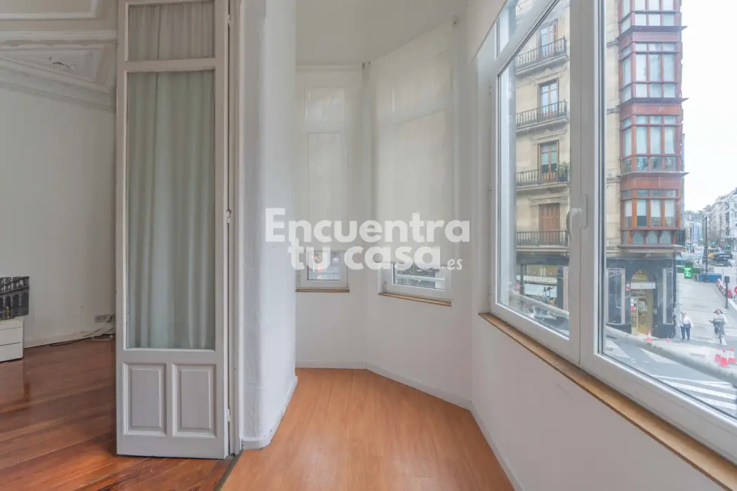 Piso-en-venta-san-martin-san-sebastian-donostia-centro-611-inmobiliaria-encuentratucasa-es